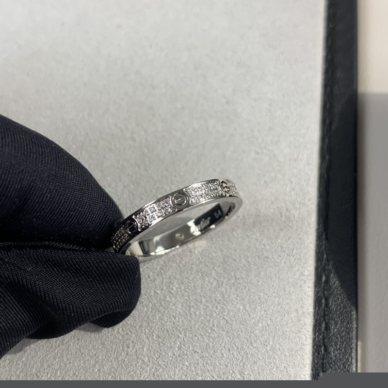 Ba*len*cia*ga rings
